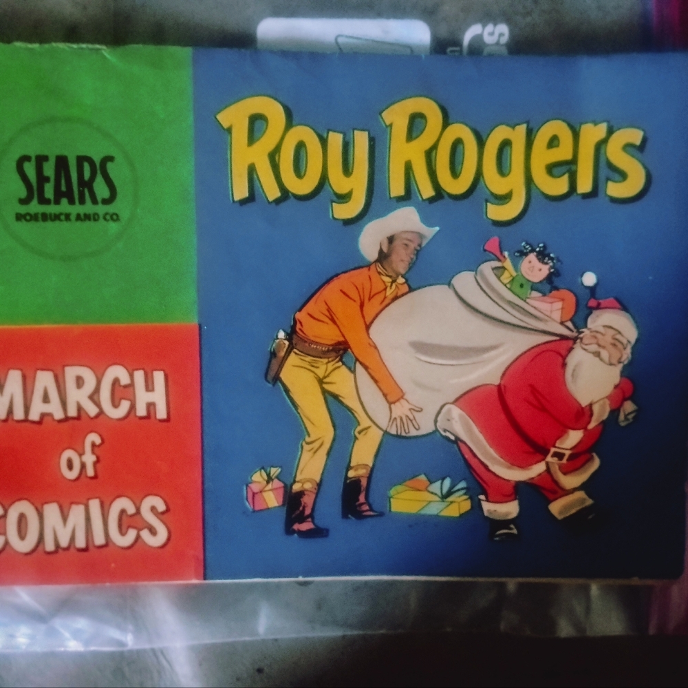 Sears Roy Rogers Gift Corral Comic with Red and Green
